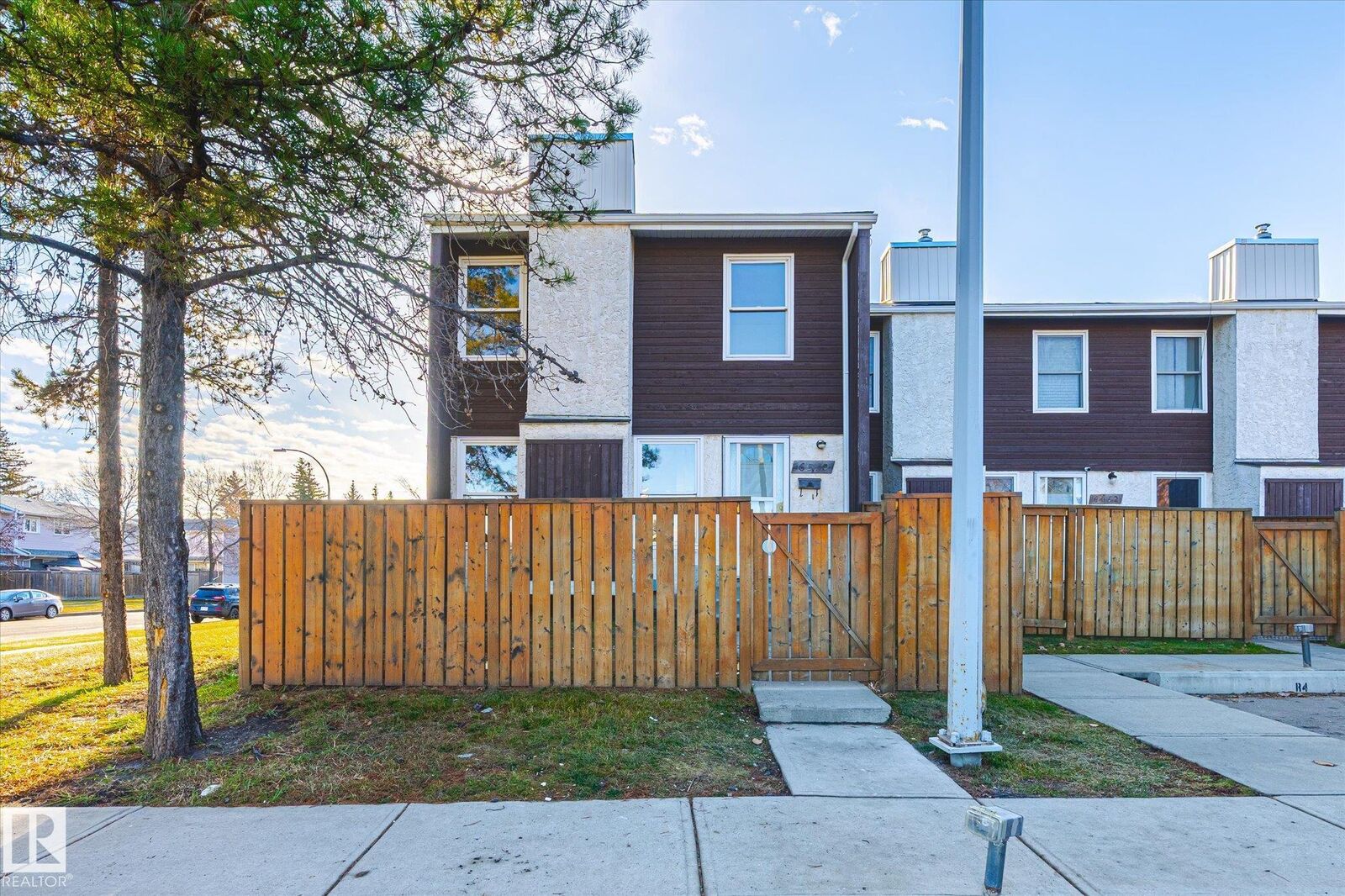 Property Photo:  6510 184 Street NW  AB T5T 2P1 