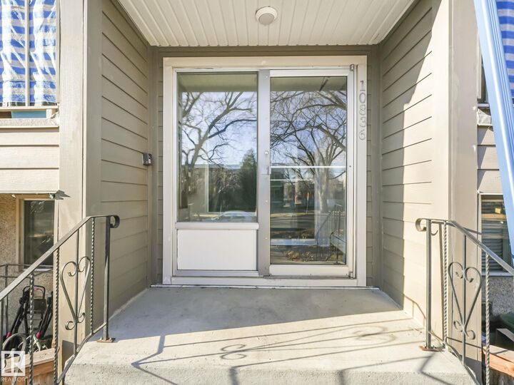 Photo de la propriété:  10836 116 Street NW 3  AB T5H 3N5 