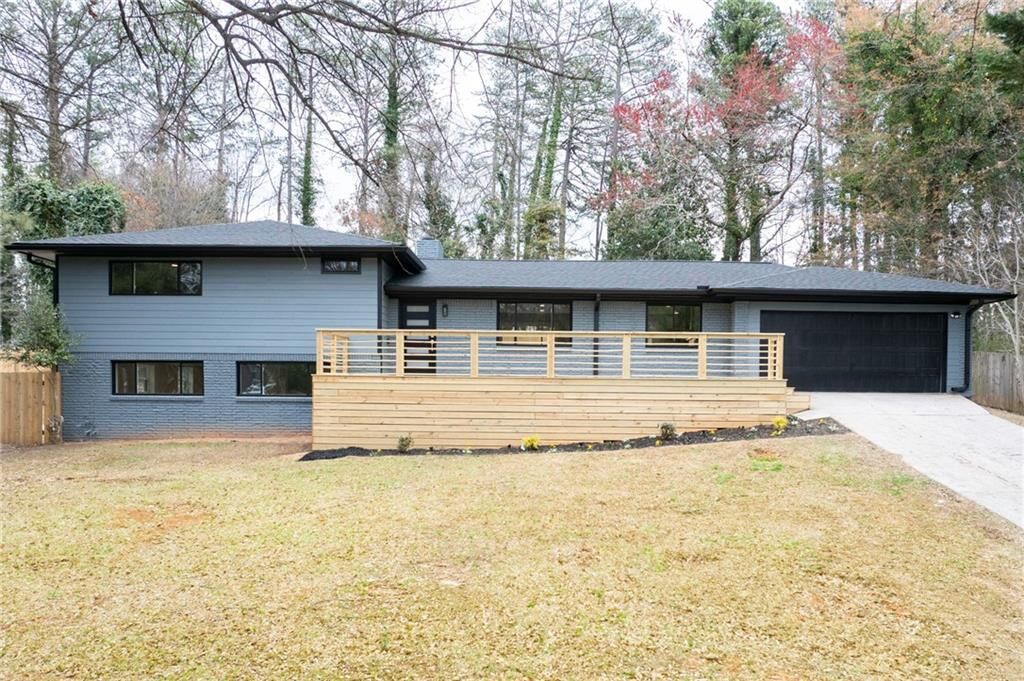 Property Photo: 1120 Taliwa Trail NE GA 30068