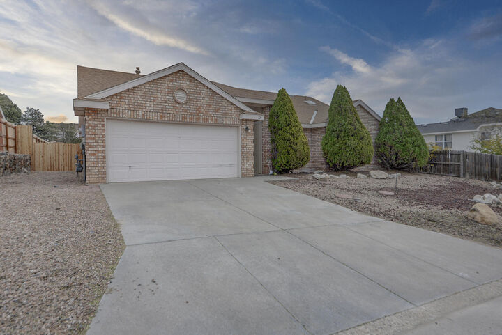 Property Photo:  12 Juniper Place  NM 87031 