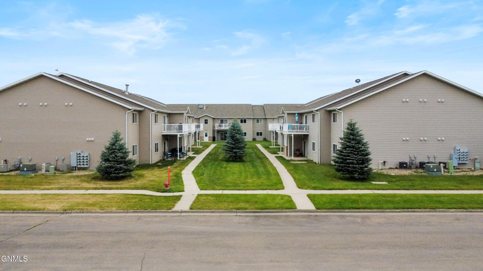 Property Photo: 4020 McKenzie Drive SE 7 ND 58554