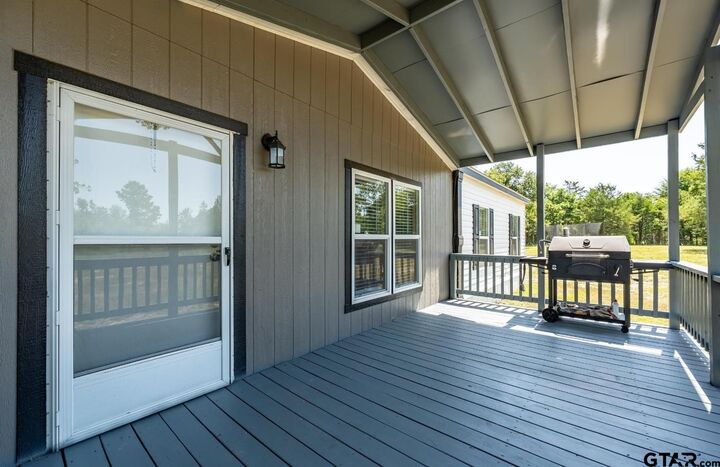 Property Photo:  1450 N Fm 2869  TX 75494 