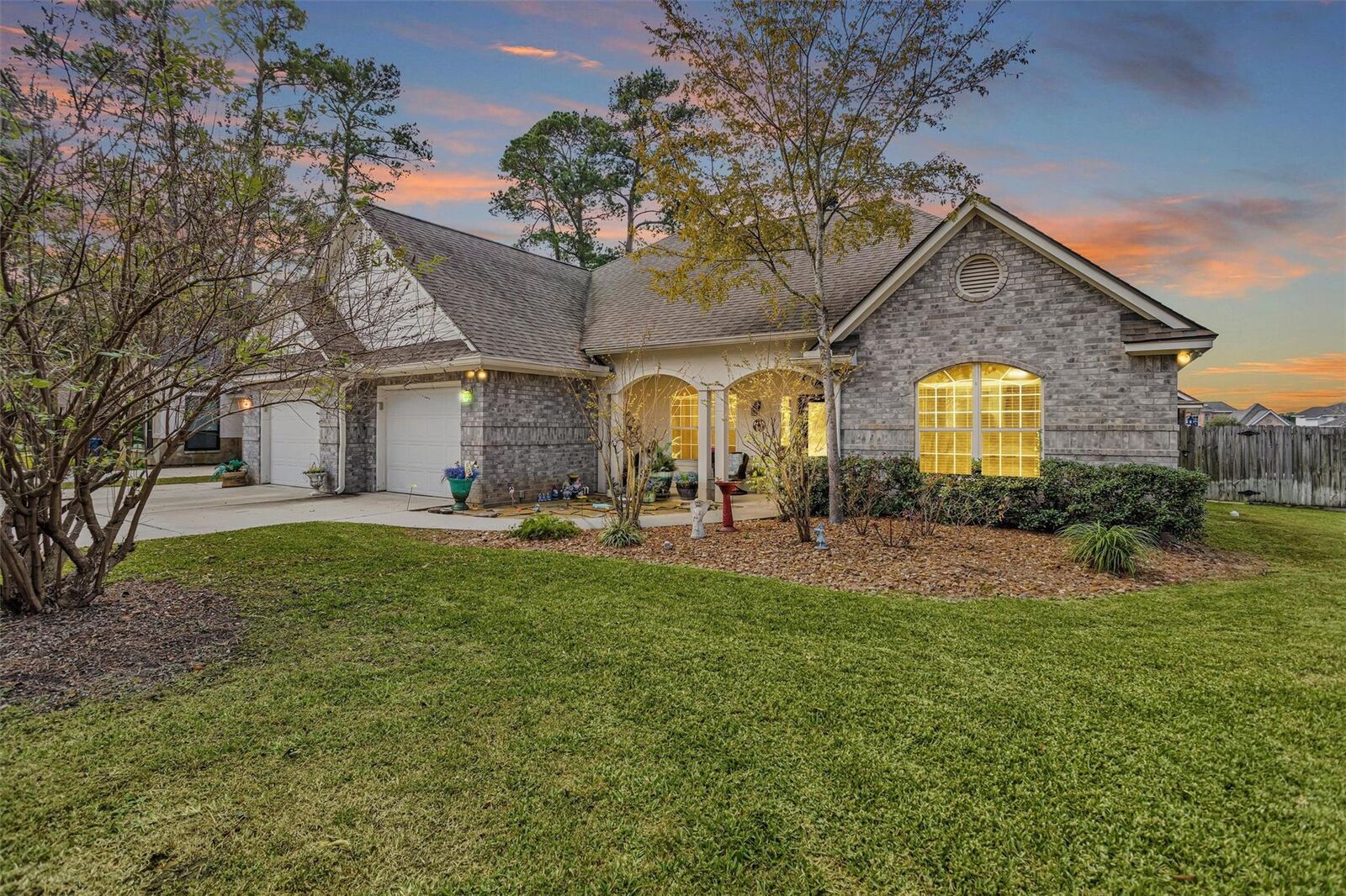 Property Photo: 12261 Arcturus Drive TX 77318