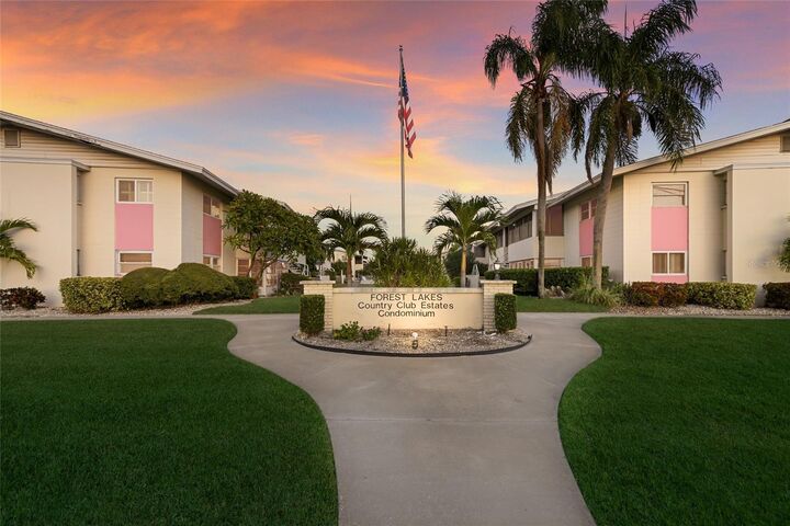 Property Photo: 2503 Beneva Road 3 FL 34232