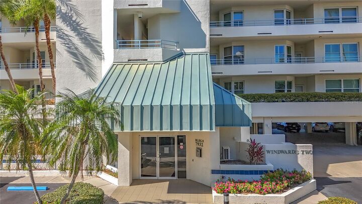 Property Photo: 7932 Sailboat Key Boulevard S 603 FL 33707