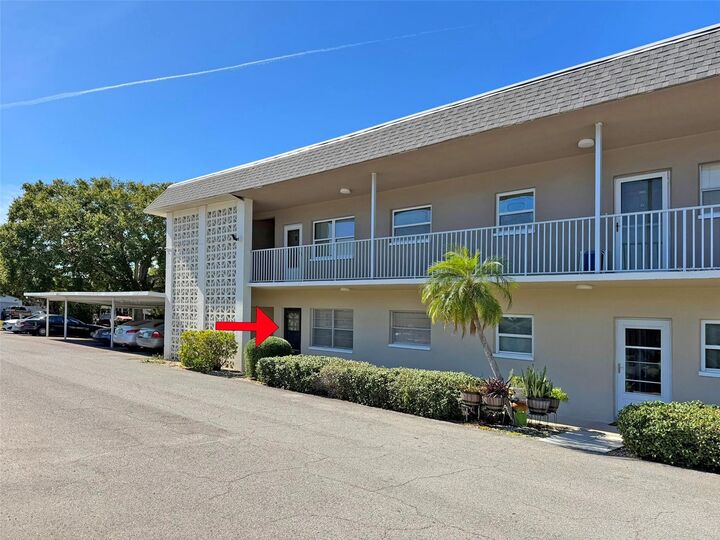 Property Photo: 1220 57th Street N 101C FL 33710