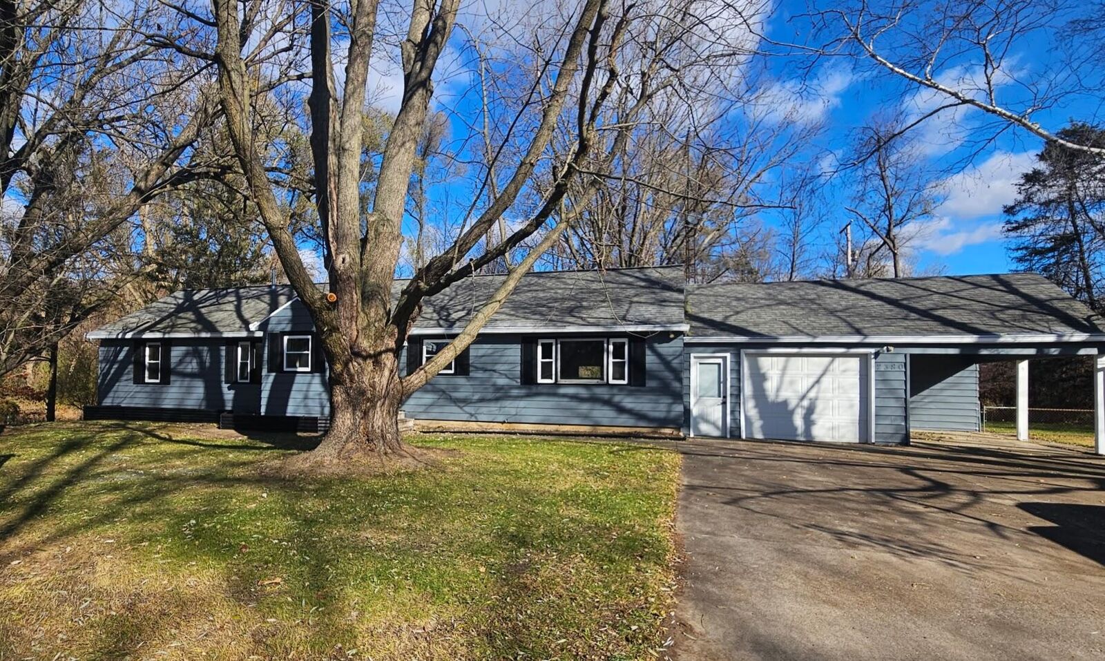 Property Photo: 2380 O'Leary Road MI 49201