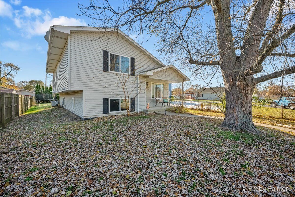 Property Photo:  2703 21st Street  IL 60099 