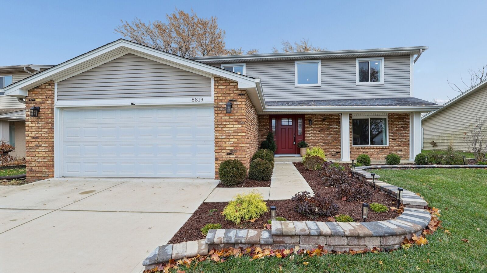 Property Photo: 6819 Harvest Avenue IL 60517