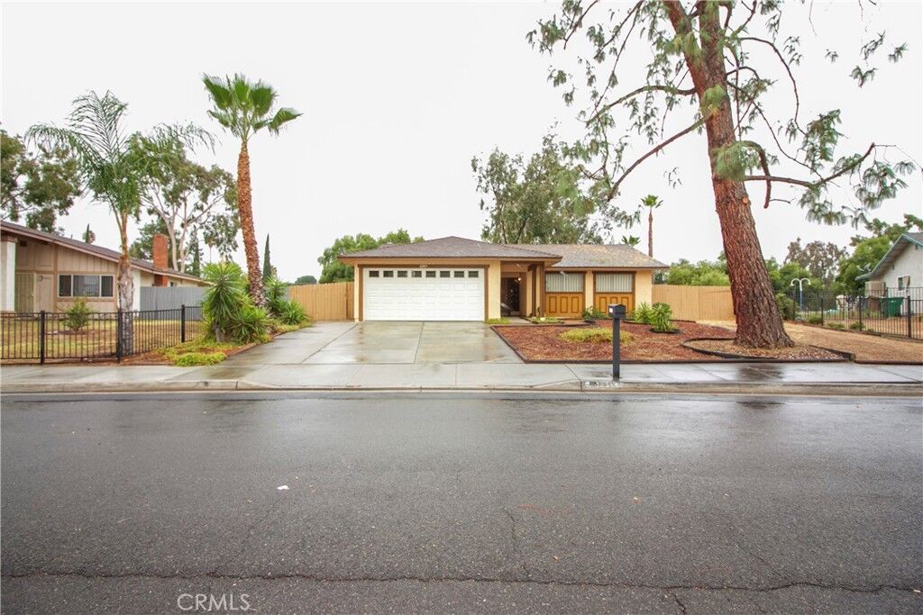 Property Photo: 22813 Vought CA 92553
