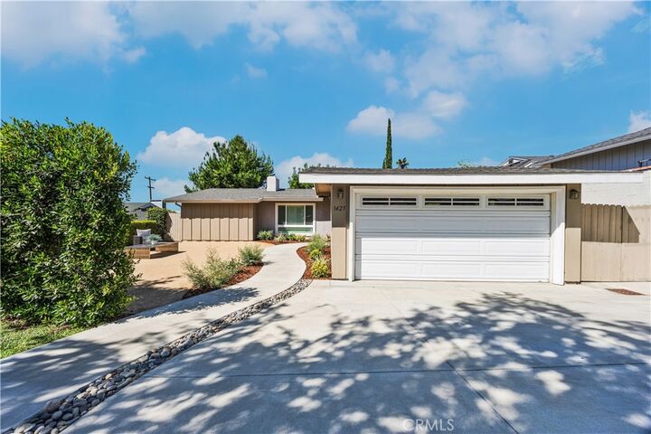 Property Photo:  1425 Hastings Ranch Drive  CA 91107 