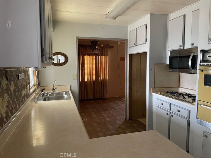 Property Photo:  44783 Cornish  CA 92544 