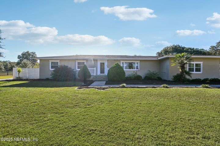 Property Photo: 768 Arthur Moore Drive FL 32043