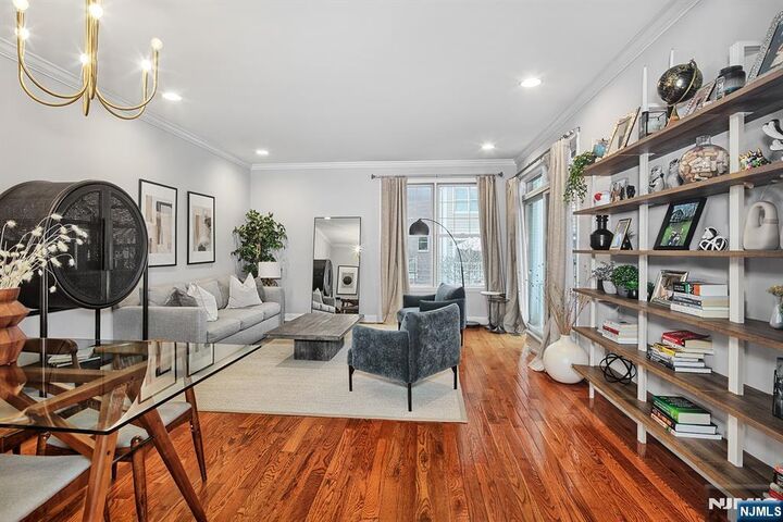 Property Photo:  454 Albany  NJ 07093 