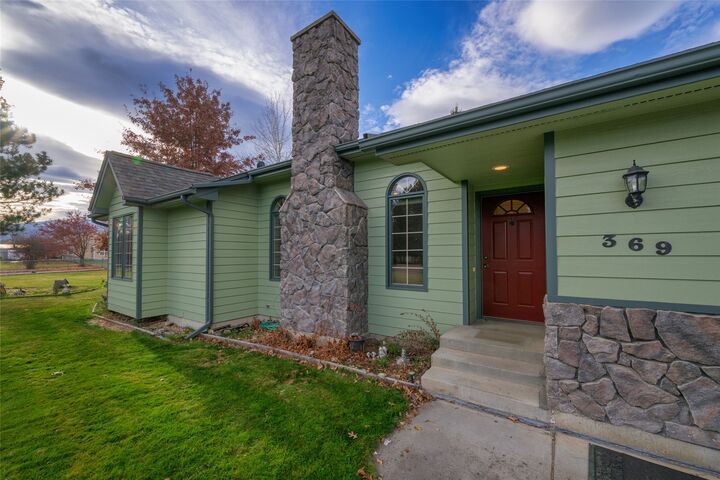 Property Photo: 369 Stagecoach Trail MT 59833