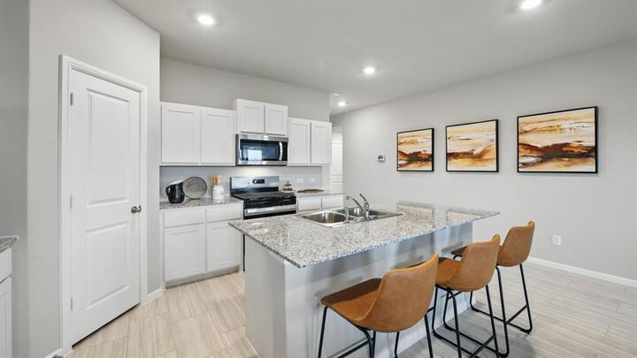 Property Photo:  5537 Legends Way  TX 76249 