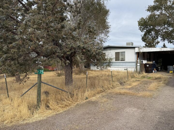 Property Photo: 3775 NW Poplar Avenue OR 97756