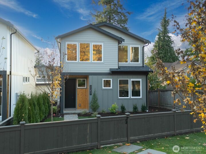 Property Photo: 11217 NE 95th Street WA 98033