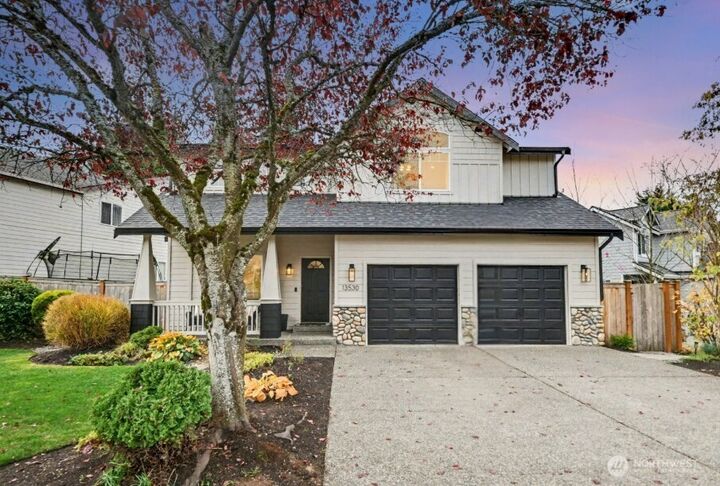Property Photo:  13530  43rd Avenue SE  WA 98012 