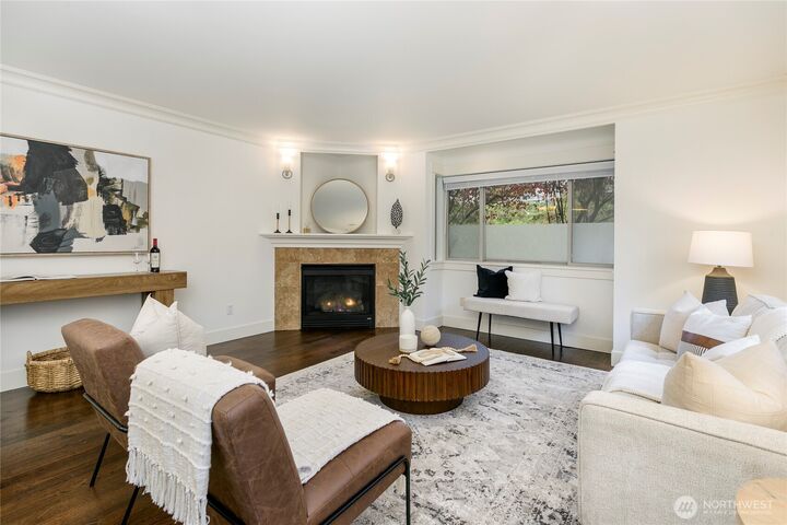 Property Photo: 2817 14th Avenue W A WA 98119