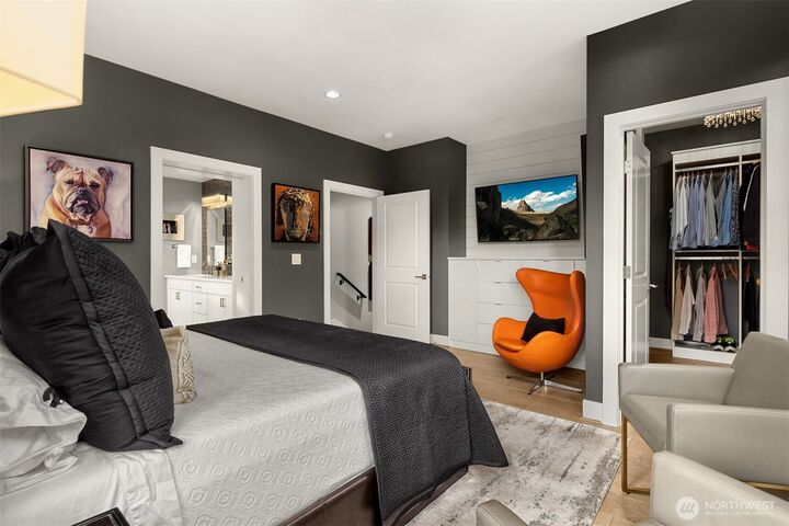 Property Photo: 7829 NE 121st Lane A WA 98034