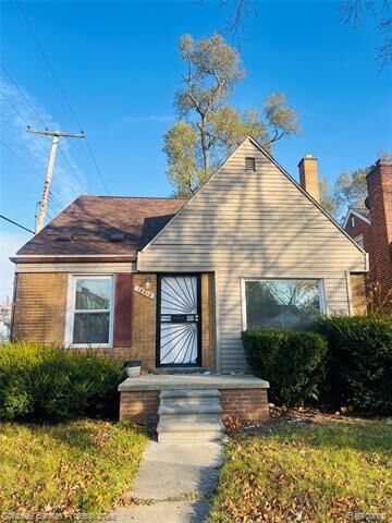 Property Photo:  13618 Grandmont Avenue  MI 48227 