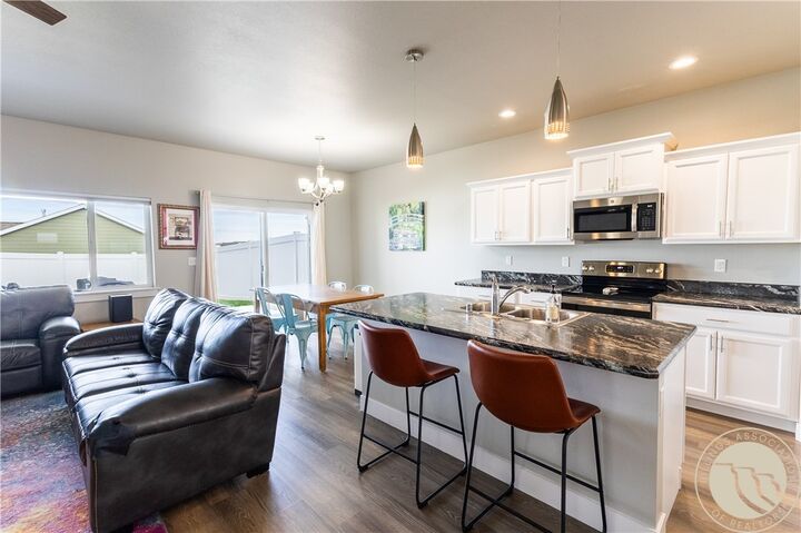 Property Photo:  835 Mission Oaks Drive  MT 59105 