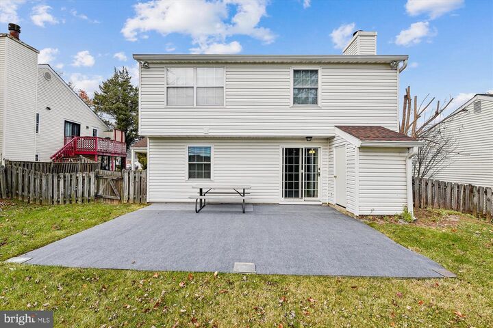 Property Photo: 9 Galahad Court MD 21237