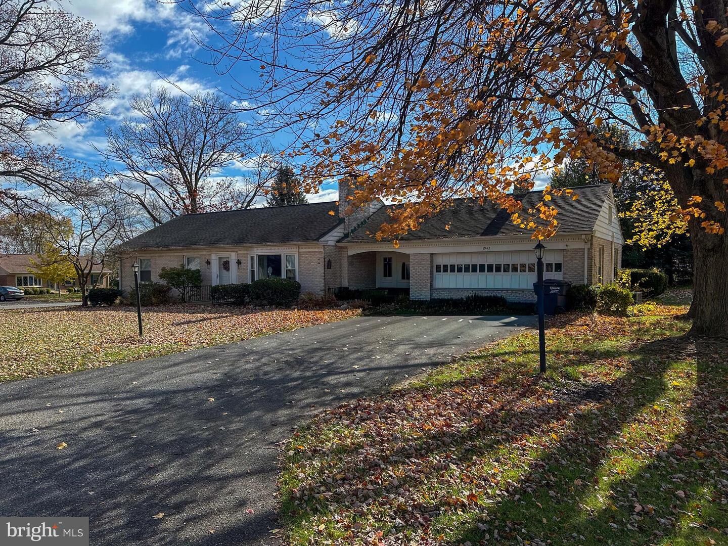 Property Photo:  1942 Drexel Avenue  PA 17602 
