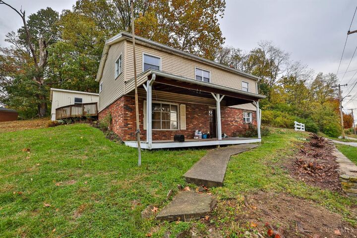 Property Photo: 130 Parkside Avenue IN 47025