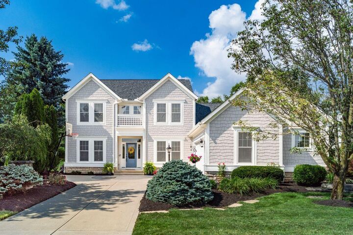 Property Photo:  1138 Forsyth Lane  OH 43021 