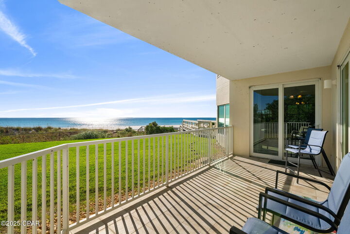 Property Photo:  4421 Thomas Drive 101  FL 32408 