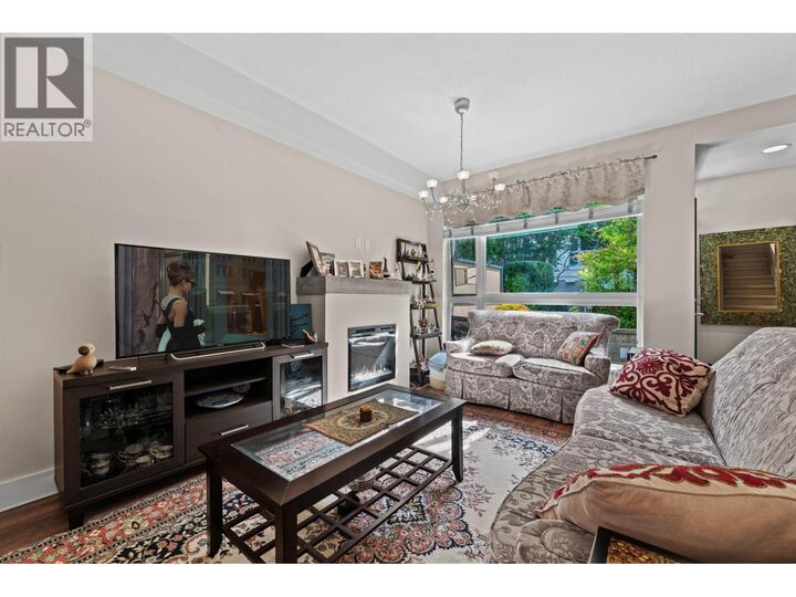 Property Photo:  728 West 14th Street 45  BC V7M 0A8 