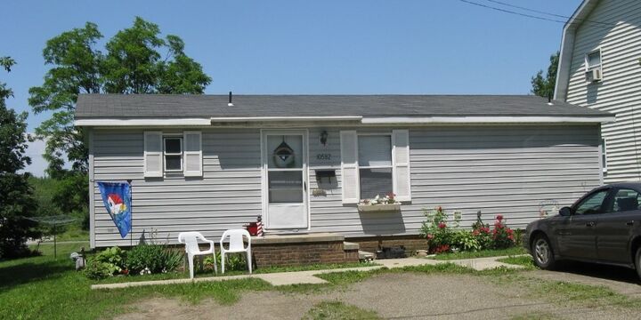 Property Photo: 10576 & 10578 E Washington Street PA 16401