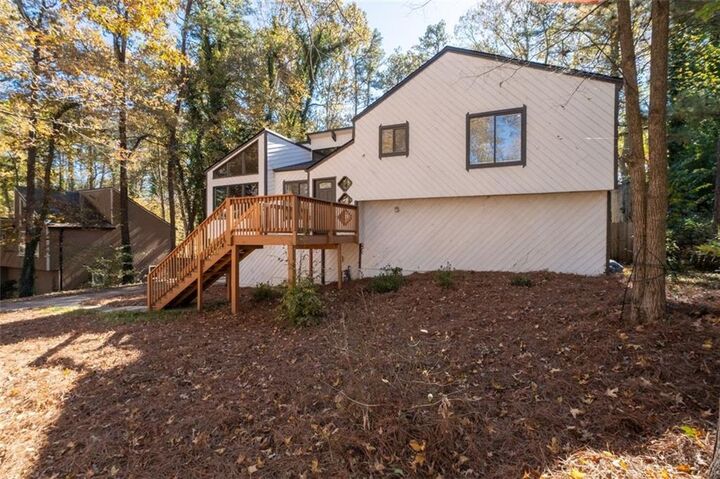 Property Photo: 1718 Christie Drive NE GA 30066