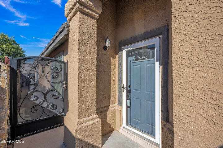 Property Photo: 12255 Via Del Rio TX 79936