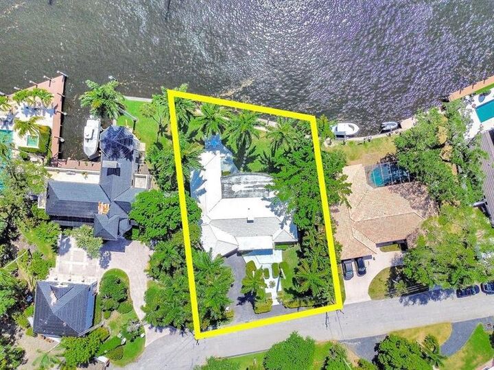 Property Photo:  1260 SW 14th Ave  FL 33312 