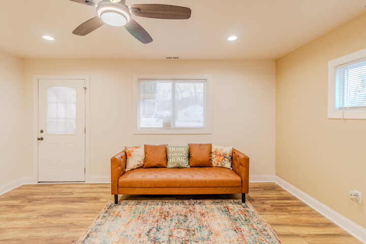 Property Photo:  1509 E 43rd Avenue  IN 46409 