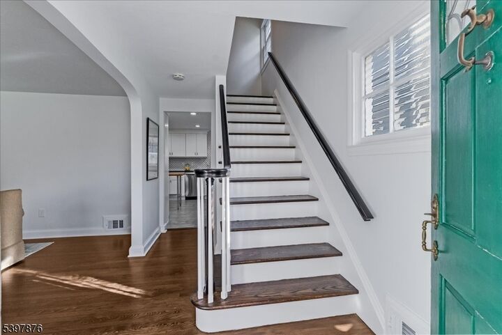 Property Photo:  545 Westfield Rd  NJ 07076 