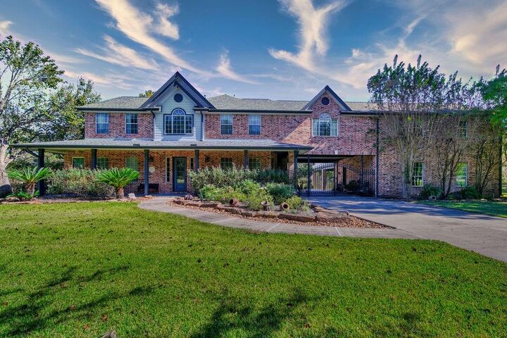 7402 Swanson Drive  Richmond TX 77406 photo