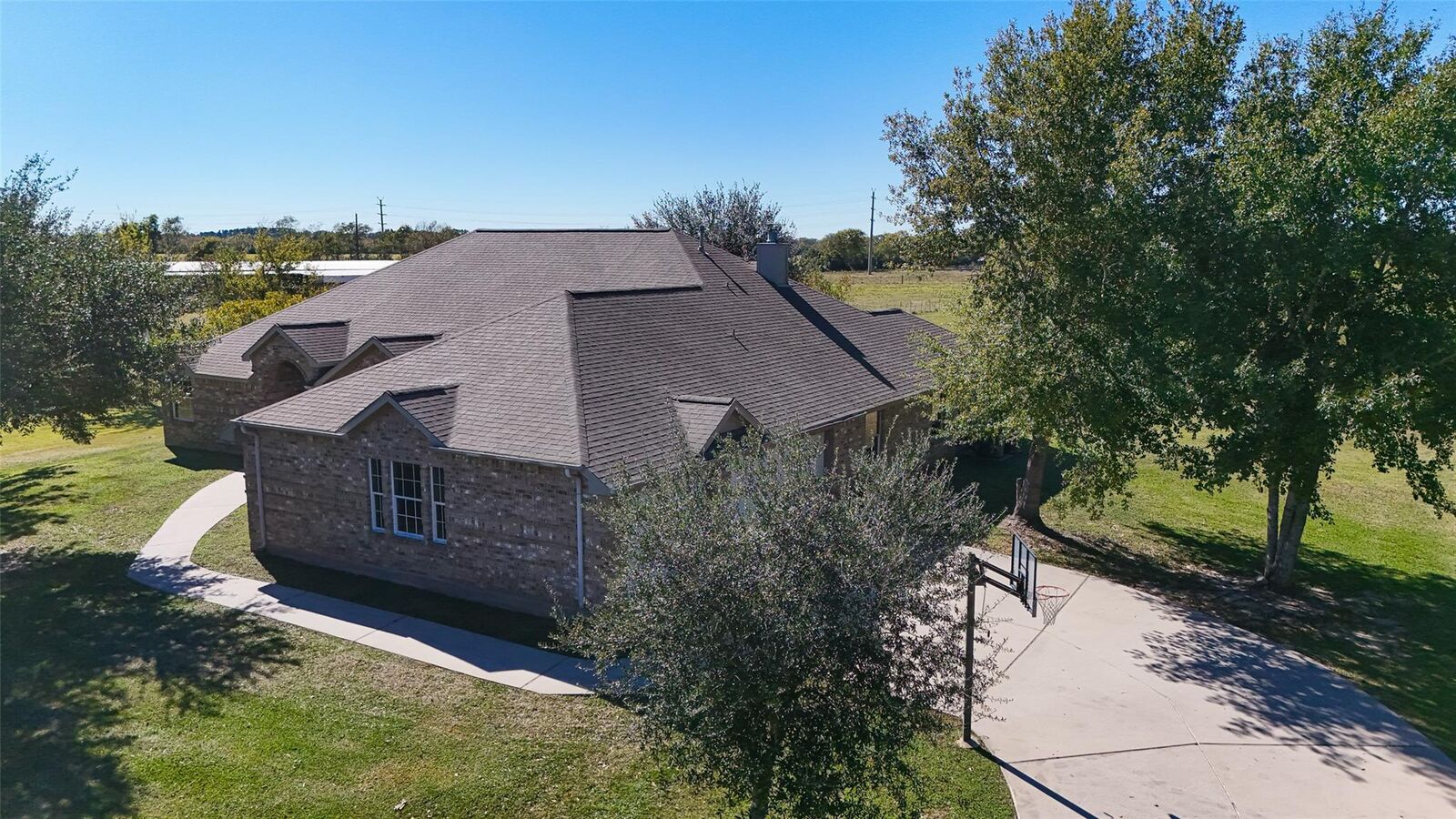 Property Photo: 18433 Adlong Johnson Rd Road TX 77532