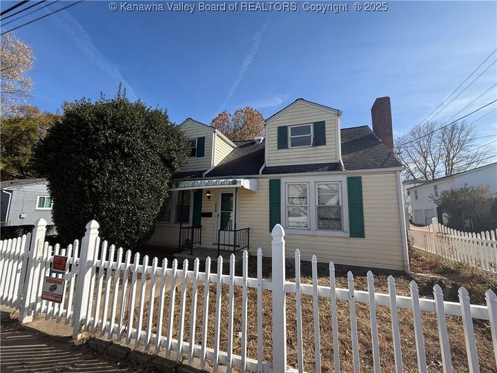 Property Photo: 538 19th Street WV 25064