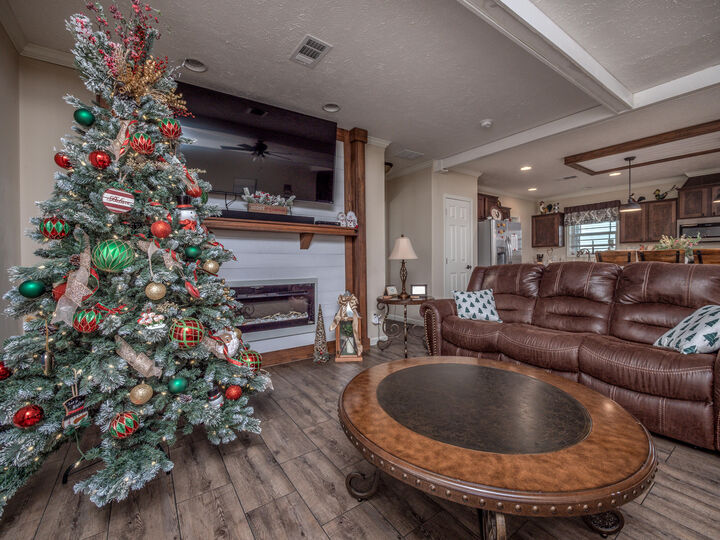 Property Photo:  2809 Beechtree Pike  KY 41093 