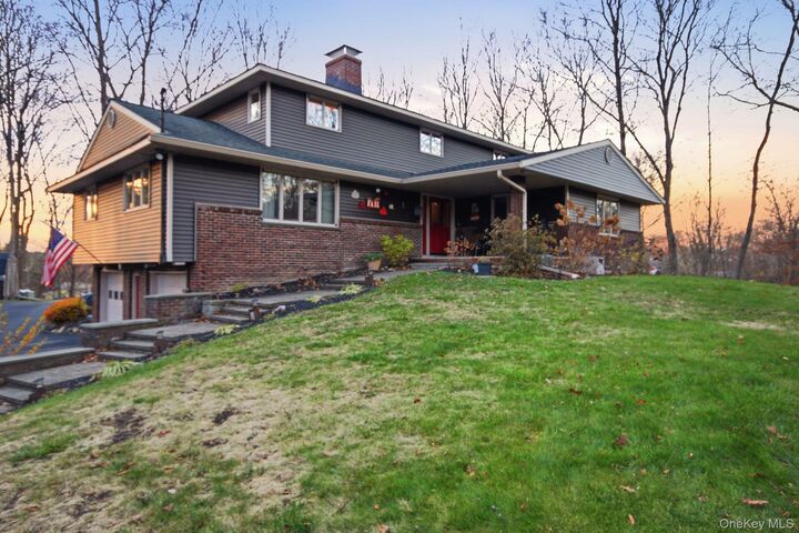 157 Roosevelt Road  Hyde Park NY 12538 photo