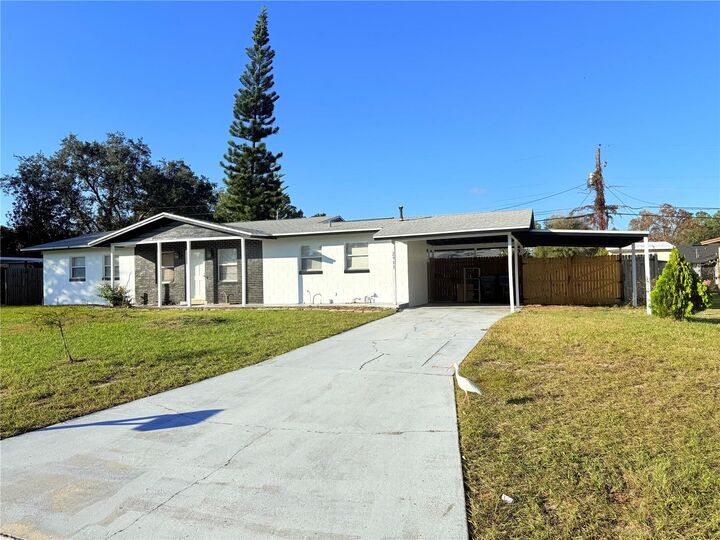 Property Photo:  2913 Joyann Street  FL 32810 