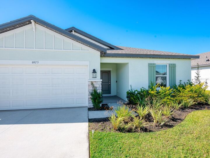 Property Photo: 9975 Last Light Glen FL 34219