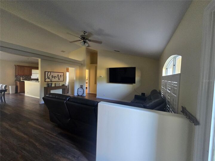 Property Photo: 5803 32nd Street E FL 34222