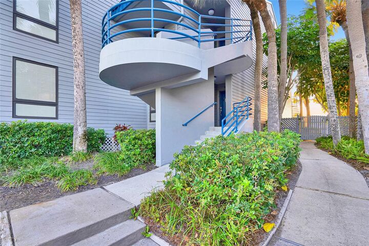 Property Photo: 910 Pinellas Bayway S 107 FL 33715