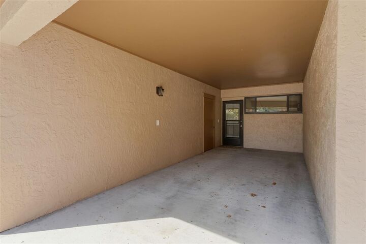 Property Photo:  542 Woodfire Way  FL 32707 