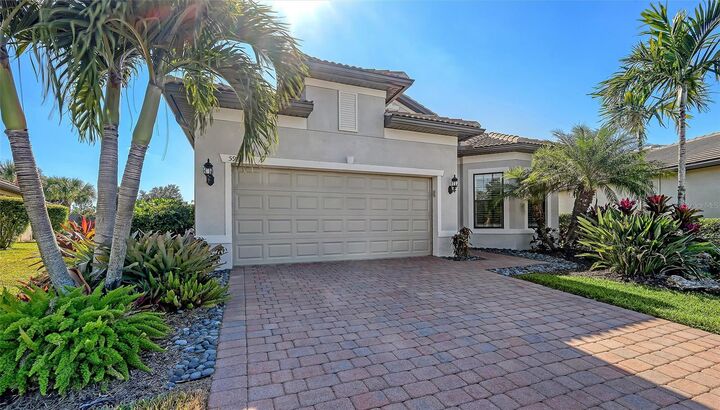 Property Photo:  5987 Snowy Egret Drive  FL 34238 